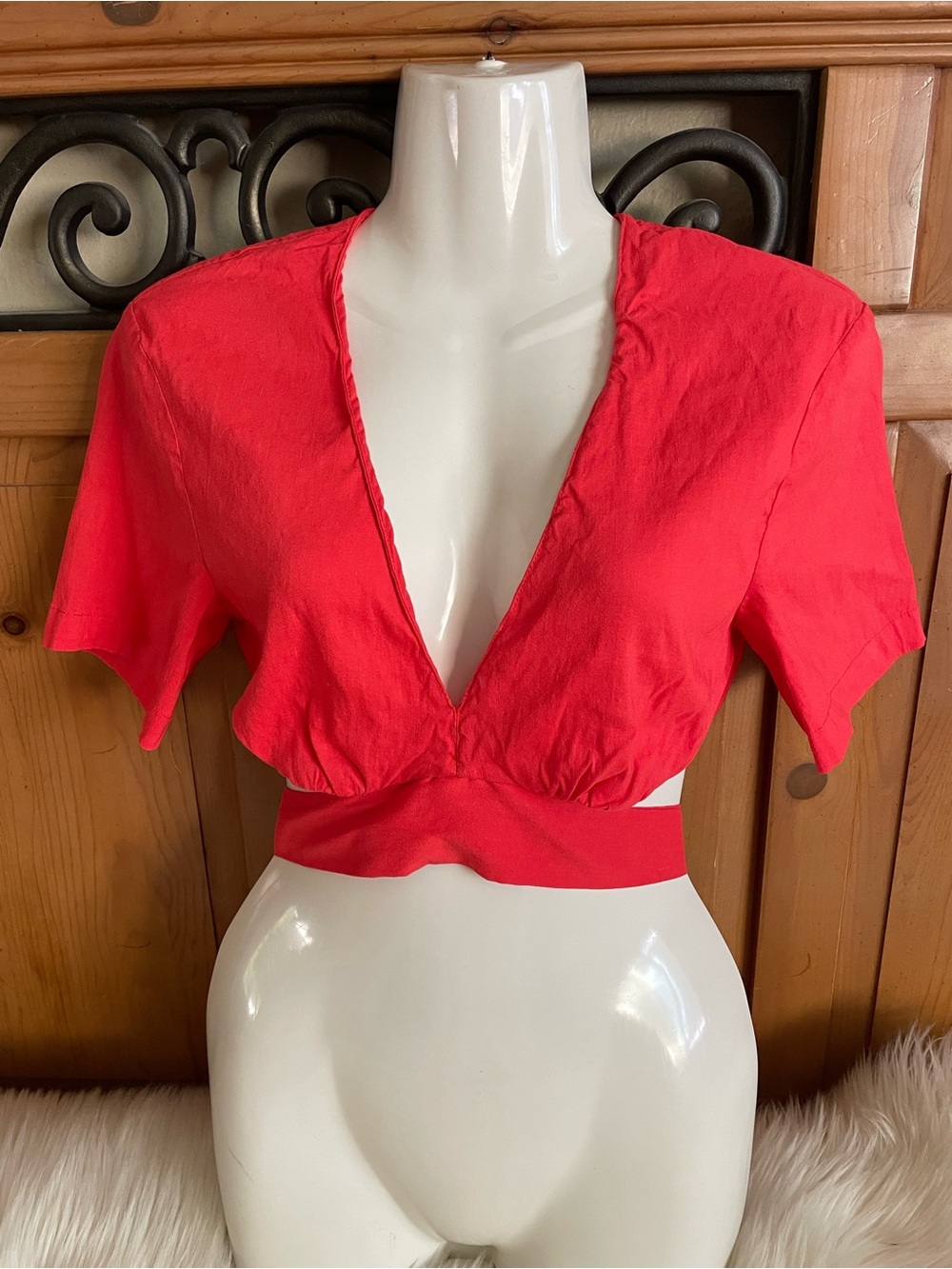 Zara Red Plunge Crop Top - Short Sleeve
